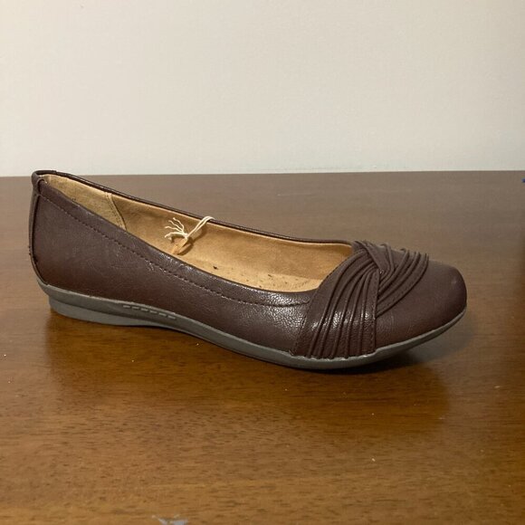 New Cliffs by White Mountain Cognac Brown Smooth Clara Flats Women’s Size 9M - Picture 7 of 8